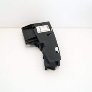 NEW GENUINE MERCEDES MB X204 GLK 4MATIC FRONT GRILL MOUNTING BRACKET RIGHT A2048850536