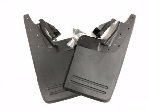 NEW GENUINE VW AMAROK 10-16 REAR WIDE ARCH MUD FLAPS SPLASH GUARD PAIR 2H0075101C