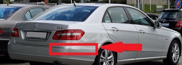 NEW GENUINE MERCEDES BENZ MB E CLASS ELEGANCE W212 REAR BUMPER RIGHT CHROME TRIM A2128852221 - Image 3