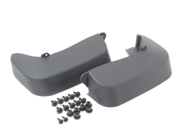 NEW GENUINE AUDI Q3 2016-2017 FRONT MUD FLAPS SPLASH GUARD PAIR 8U0075111A