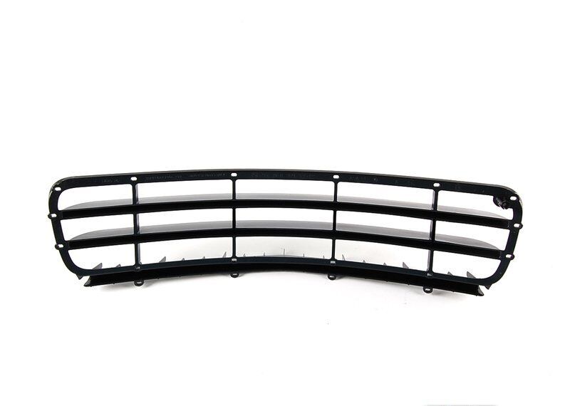 BMW NEW GENUINE Z3 95-03 FRONT BUMPER LOWER CENTER GRILLE 51118399335 - Image 5