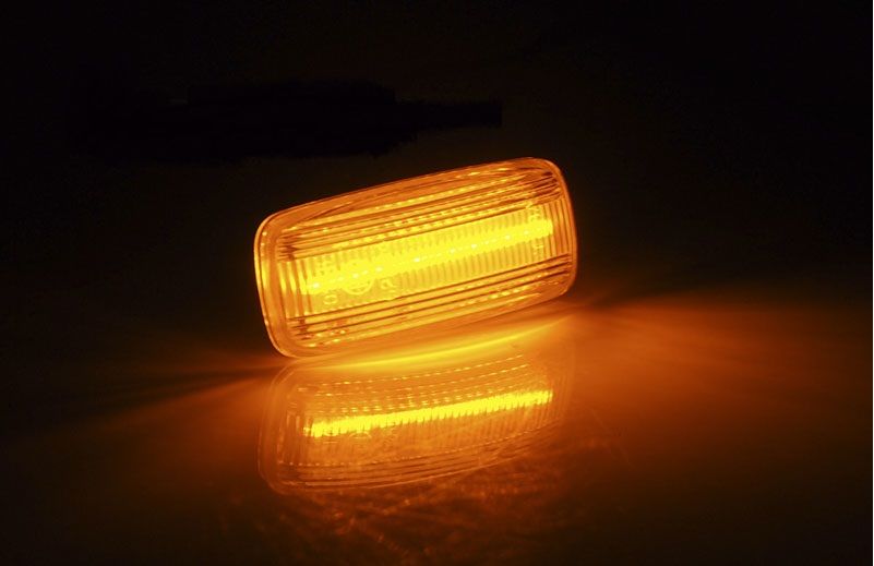 FRONT LED SIDE TURN MARKERS WHITE Fits AUDI A4 (B5) 01.1999 - 09.2000 - Image 2