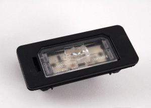 BMW NEW GENUINE F10 F11 E84 F48 F25 F26 F15 NUMBER PLATE LED LIGHT LENS 63267193293