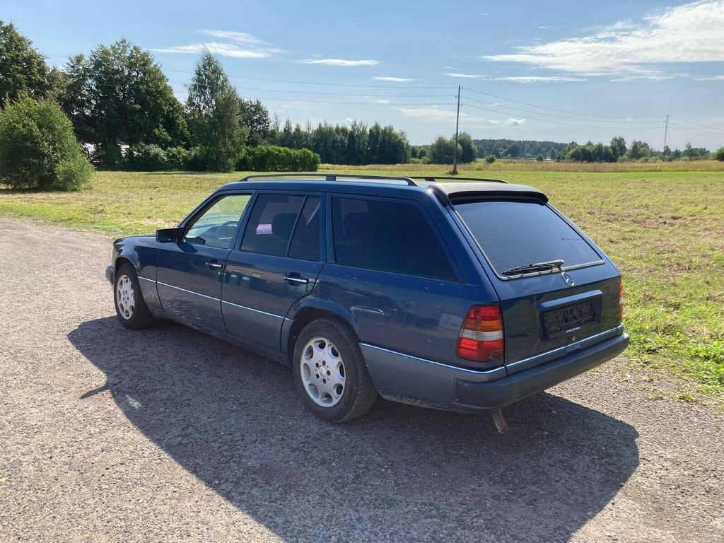 ANG Look Rear Door/ Roof Spoiler For Mercedes W124 (S124) 84-96 Wagon - Image 4