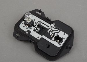 NEW GENUINE BMW X4 F26 REAR SIDE PANEL FENDER LIGHT BULB SOCKET 63217390231