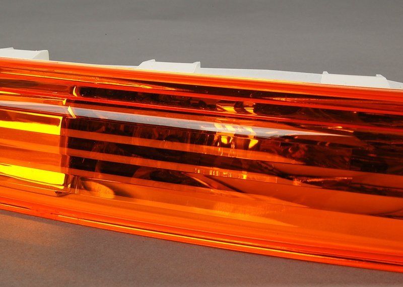 NEW GENUINE VW PASSAT CC 2008-2012 FRONT TURN SIGNAL INDICATOR YELLOW LEFT O/S 3C8953041A - Image 4