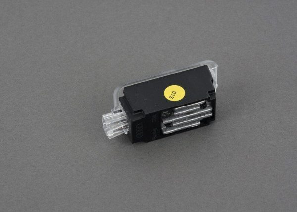 FOR NEW GENUINE AUDI RS SPORT FRONT RIGHT DOOR ENTRY LED PUDDLE LIGHT LOGO 4S0947410 - Image 2
