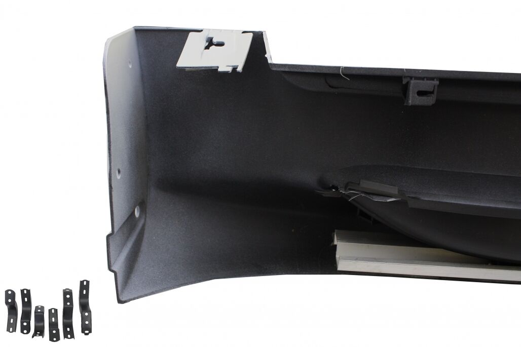 Running Boards Side Steps suitable for TOYOTA Land Cruiser FJ200 Facelift (2015-up) OEM Design - Image 11