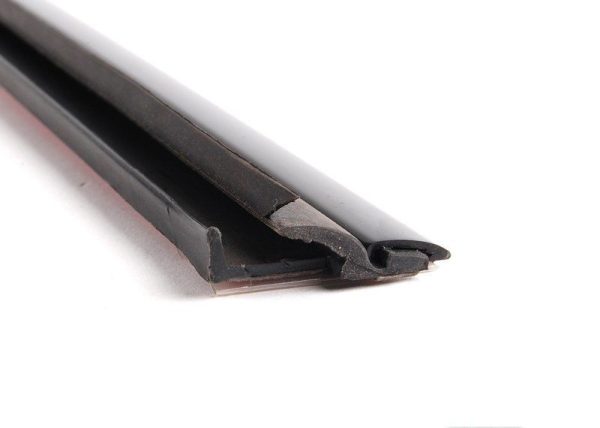 NEW GENUINE BMW 3 SERIES E46 COUPE REAR DOOR RAILING GASKET HIGH GLOSS RIGHT O/S 51367891912 - Image 6