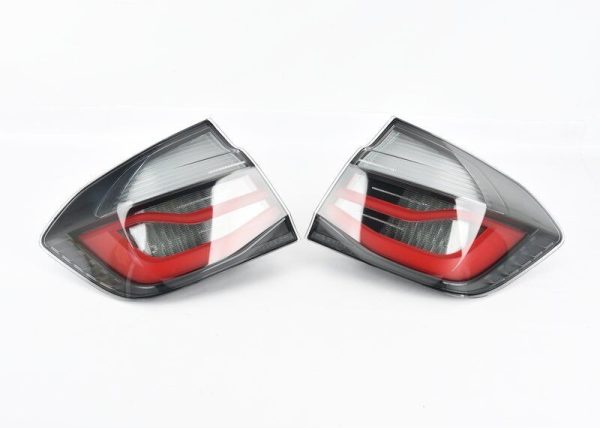 NEW OEM BMW 3 F30 FACELIFT LIMITED LED M PERFORMANCE BLACK LINE EURO TAIL LIGHTS 63212450105 - Image 2