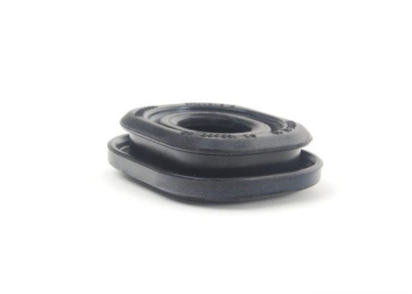 NEW GENUINE F01 F02 F06 F10 F12 F13 F25 X3 F26 X4 RADIATOR UPPER SUPPORT BUSHING 17117602064 - Image 3