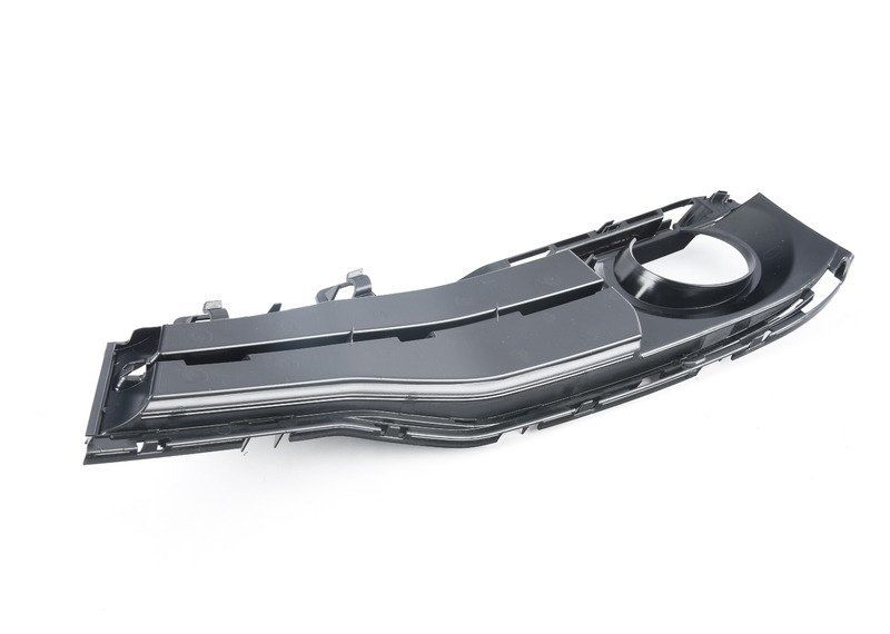 NEW GENUINE BMW 3 SERIES F30 F31 LCI FOG LIGHT CLOSED GRILL RIGHT O/S 51117396886 - Image 2