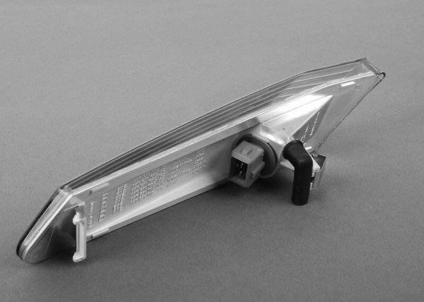 NEW GENUINE PORSCHE 987 BOXSTER CAYMAN 05-08 TURN SIGNAL REPEATER RIGHT O/S 98763103402 - Image 5