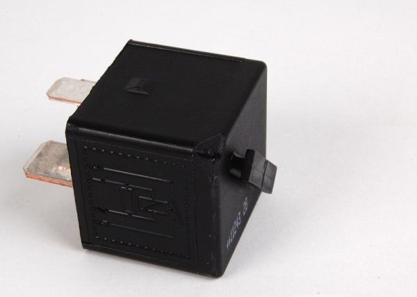 BMW NEW GENUINE 1 3 5 6 7 X3 X5 X6 MULTI PURPOSE RELAY BLACK 4 PIN 61366901469 - Image 2