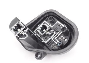 NEW GENUINE VW TIGUAN 12-16 OUTER TAIL LIGHT BULB CARRIER RIGHT O/S 5N0945258D