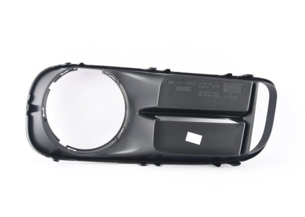 NEW GENUINE MINI F60 COUNTRYMAN FRONT BUMPER FOG SPOT LIGHT TRIM RIGHT O/S 51117390534 - Image 4