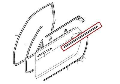 BMW NEW GENUINE E81 E82 E88 FRONT WINDOW CHANNEL COVER LEFT GLOSS BLACK N/S 51337190867 - Image 2