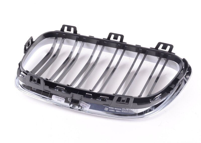 NEW GENUINE BMW 2 SERIES F87 M SPORT KIDNEY GRILL RIGHT O/S 51138064144 - Image 3