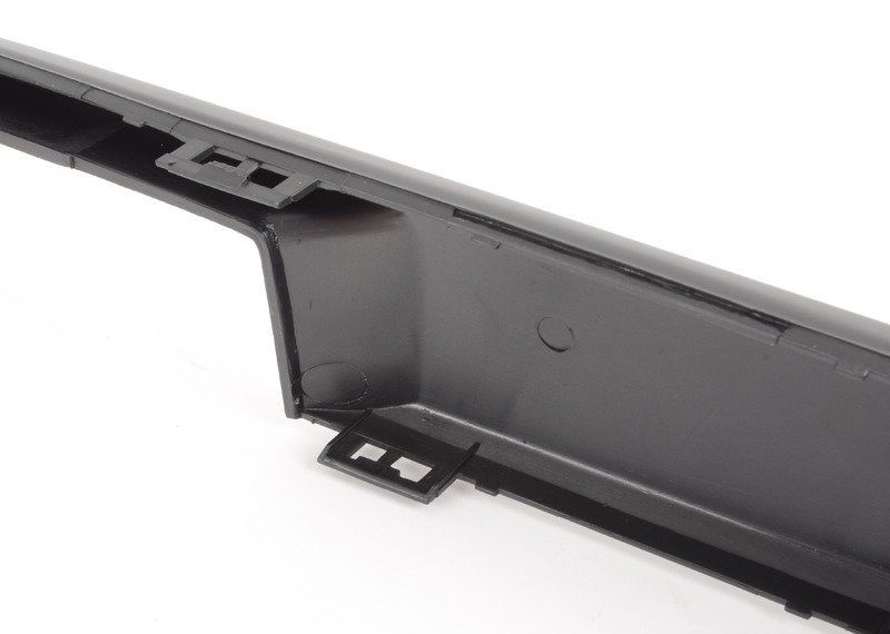 NEW GENUINE BMW 3 SERIES E30 FRONT BUMPER RUBBING STRIPS PAIR SET N/S + O/S 51111945907 + 51111945908 - Image 4