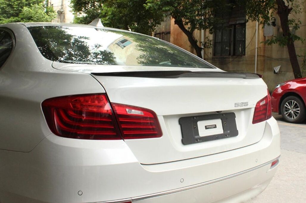 Trunk spoiler suitable for BMW F10 5 Series (2010-2017) M4 Design Piano Black - Image 9