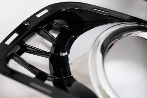 Fog Lamp Covers suitable for Land Rover Range Rover Vogue III L322 (2010-2012) Autobiography Design Black Edition - Image 5