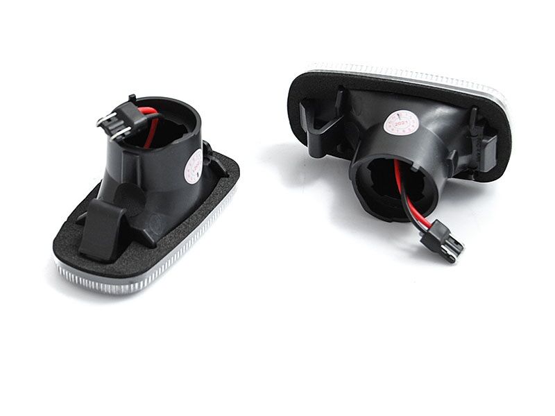 SIDE TURN MARKERS SMOKE LED SEQ fits TOYOTA LAND CRUISER 120 03-09 - Image 2