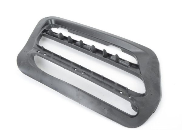 NEW GENUINE PORSCHE 997 TURBO 07-10 REAR BUMPER AIR DUCT GRILLE FRAME LEFT N/S 9975056630001C - Image 4