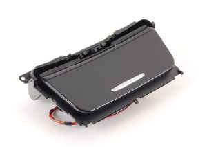 BMW NEW GENUINE 1 SERIES E81 E82 E88 ASHTRAY ASSEMBLY HIGH-GLOSS BLACK 51169137623