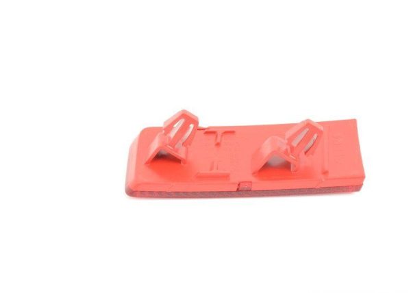 NEW GENUINE VW TOUAREG 11-14 REAR BUMPER INNER RIGHT O/S REFLECTOR 7P6945106 - Image 2