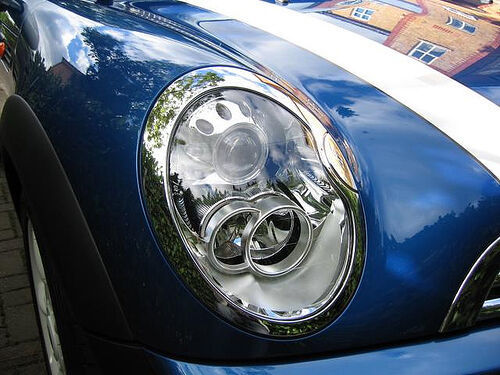 MINI NEW GENUINE COOPER R52 R53 R50 O/S RIGHT CHROME HEADLIGHT TRIM RING 63126917838 - Image 2