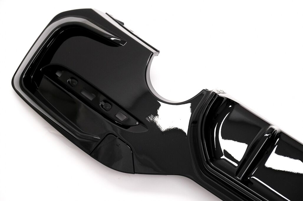 Rear Bumper Spoiler Valance Diffuser Twin Outlet Single suitable for BMW 1 Series F20 F21 LCI (2015-2019) Piano Black - Image 10