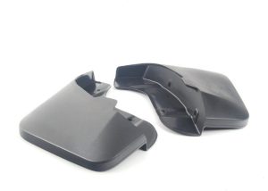 NEW GENUINE AUDI Q7 2010-2016 FRONT MUD FLAPS SPLASH GUARD PAIR 4L0075111A