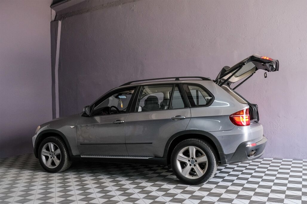 Running Boards Side Steps suitable for BMW X5 E70 (2007-2014) - Image 19