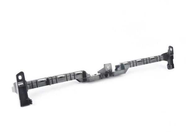 NEW GENUINE VOLKSWAGEN GOLF R MK7 RADIATOR SUPPORT AIR DEFLECTOR LOWER 5G0805705Q - Image 4