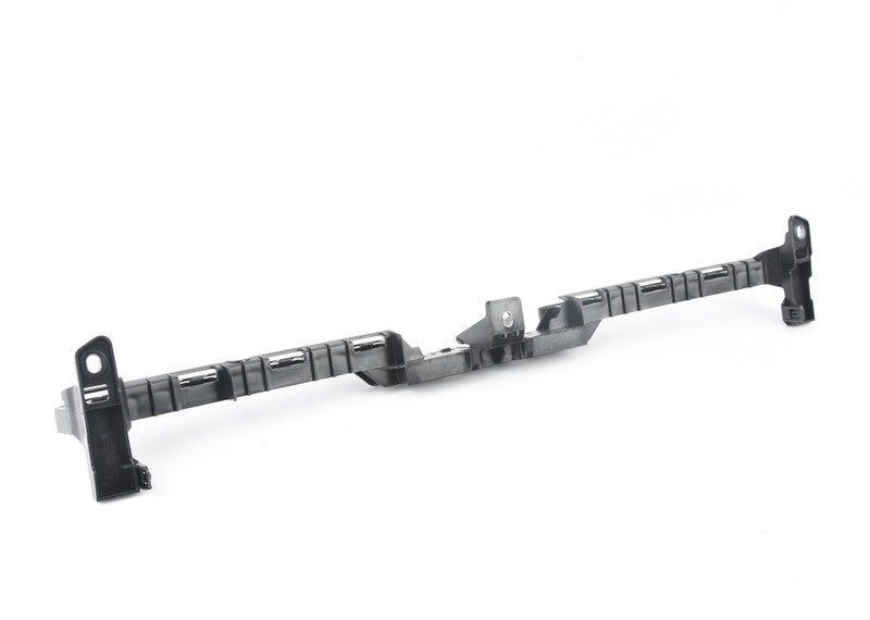 NEW GENUINE VOLKSWAGEN GOLF R MK7 RADIATOR SUPPORT AIR DEFLECTOR LOWER 5G0805705Q - Image 4