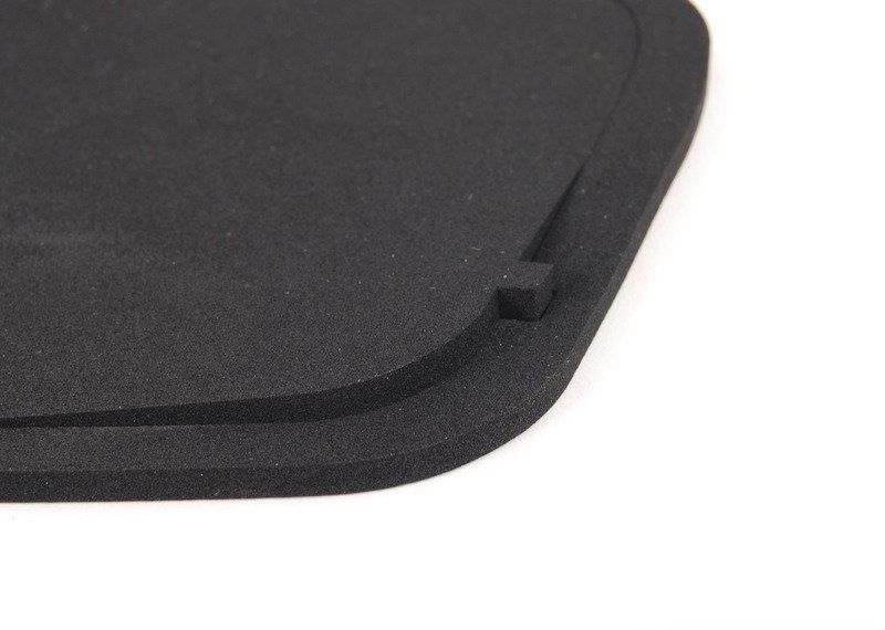 BMW NEW GENUINE 3 SERIES E46 SEDAN REAR INNER TAIL LIGHT GASKET SEAL 63218374801 - Image 4