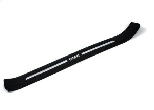 NEW GENUINE BMW 5 SERIES E39 FRONT DOOR SILL COVER BLACK LEFT N/S