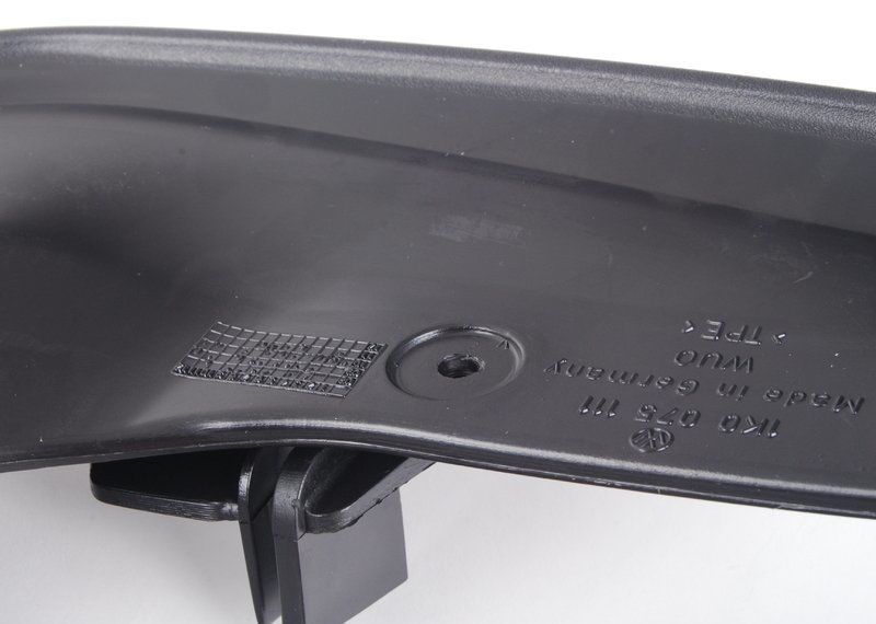 NEW GENUINE VW GOLF 04-08 FRONT MUD FLAPS SPLASH GUARD PAIR BLACK 1K0075111 - Image 9