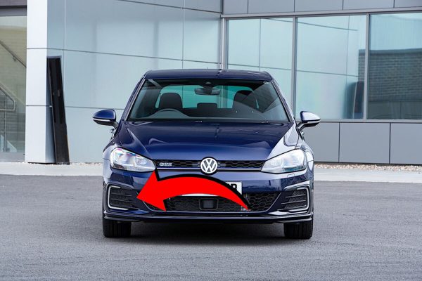 NEW GENUINE VW GOLF MK7 GTE FRONT FOG LIGHT GRILL COVER RIGHT O/S 5GE853666D9B9 - Image 2