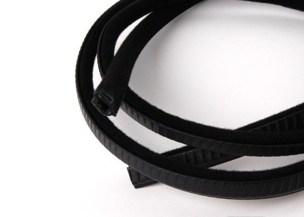 NEW GENUINE BMW 3 SERIES E21 E30 SUNROOF RUBBER 1650MM SEALING GASKET 54121906999 - Image 4