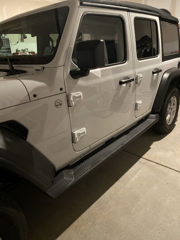 Running Boards Side Steps suitable for Jeep Wrangler JL (2018-Up) 4 Doors - Image 10