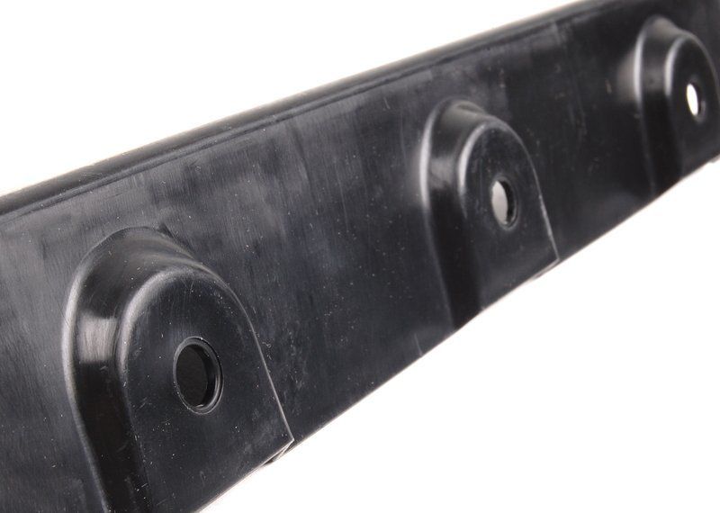NEW GENUINE BMW X5 E70 FRONT RIGHT O/S WHEEL ARCH LINING PRESSURE LIP 51777161744 - Image 4