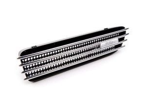 NEW GENUINE BMW 3 E46 CSL RIGHT O/S WING FENDER GRILLE CSL BADGE 51137895914