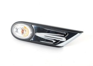 MINI NEW GENUINE R55 R56 R57 LCI R58 R59 JCW CHROME SIDE SCUTTLE MARKER LEFT N/S 63137268883