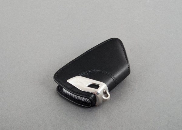 NEW GENUINE BMW BLACK KEY CASE WITH STAINLESS STEEL CLIP 82292344033