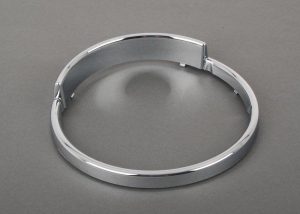 MINI NEW OEM R52 R50 R53 COOPER S ONE CONVERTIBLE FRONT NAVIGATION CHROME RING 51457132401