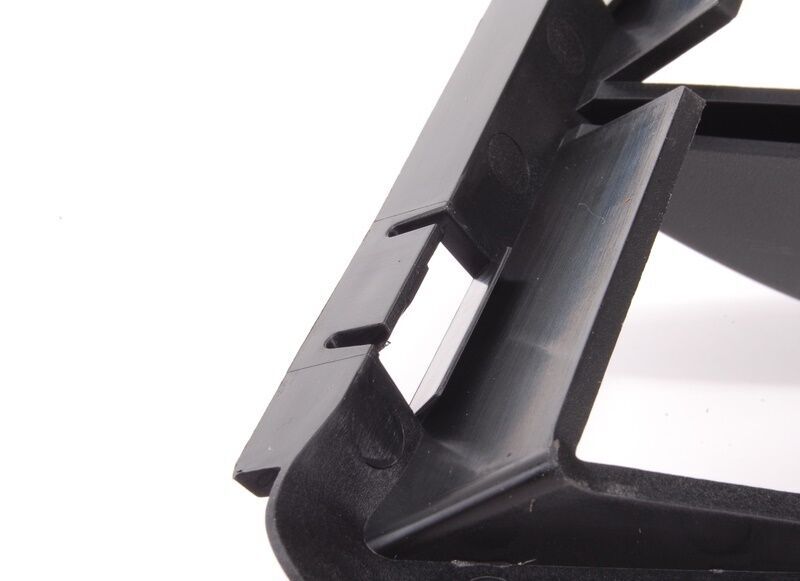 BMW NEW GENUINE 1 SERIES E82 E88 M SPORT FRONT BUMPER RIGHT O/S GRILLE 51118045922 - Image 3