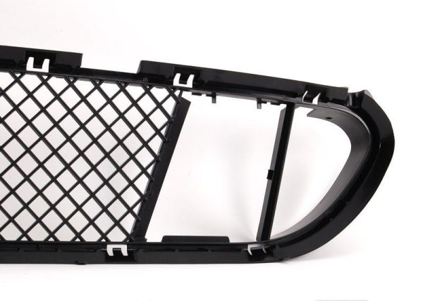 BMW NEW GENUINE 5 SERIES E60 E61 M SPORT BUMPER CENTER LOWER GRILL INSERT - Image 3