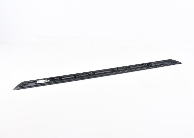NEW GENUINE BMW F21 F22 F23 F87 M PERFORMANCE CARBON DOOR SILL COVERS PAIR SET 51472457829 / 2X51472457829 - Image 4