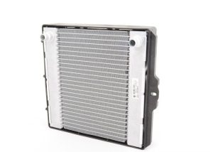 NEW GENUINE BMW F87 M2 F80 M3 F83 M4 AUXILIARY ENGINE COOLANT RADIATOR RIGHT O/S 17112284604